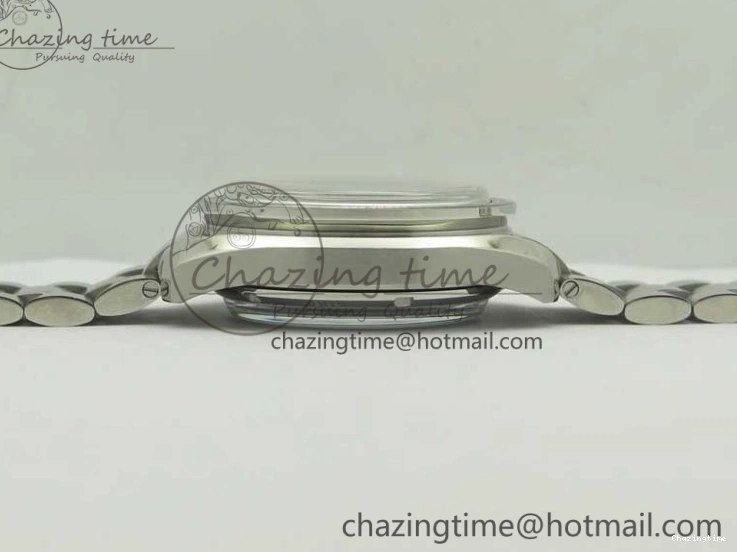 0328 Speedmaster Moonwatch OMF 1:1 Best Edition Gray Dial on SS Bracelet A TravelReady 8042